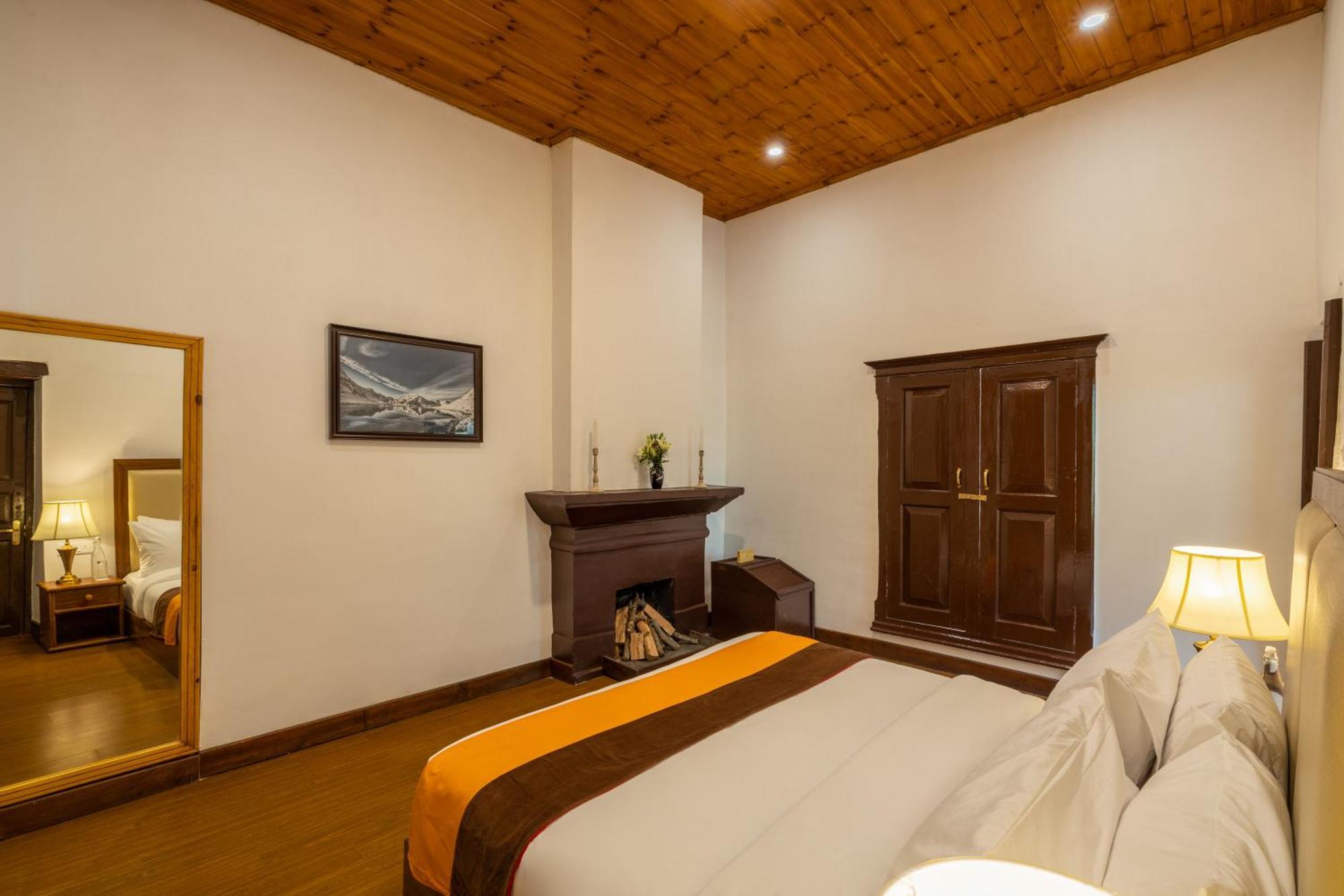 Ramgarh Heritage Villa, Manali, Ama Stays & Trails - Manali (Himachal Pradesh) — Photos 3